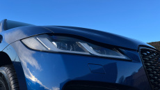 Jaguar F-Pace 2.0 D200 R-Dynamic Black 5dr Auto AWD Diesel Estate